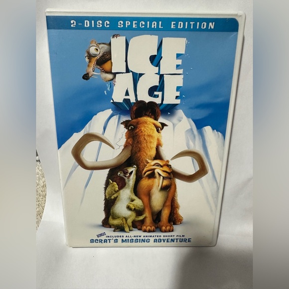 Cool Down with Ice Age: The Perfect DVD for Your Winter Nights! - Picture 1 of 4